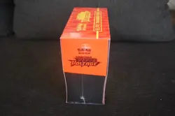 Pokemon TCG - Sword and Shield Vivid Voltage Elite Trainer Box ETB - Image 4