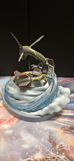 2019 Pokemon Hidden Fates Shiny Rayquaza Card Holder Figure - Image 3