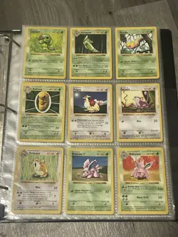Vintage Pokemon Card Collection, Shadowless, 1st Edition, Holos - Image 5