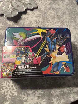 2025 POKEMON TCG COLLECTOR TREASURE CHEST LUNCH BOX TIN NEW/SEALED - Image 1