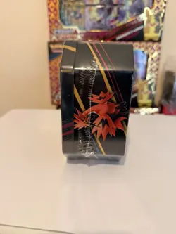 Pokemon TCG Crown Zenith Galarian Zapdos Tin Sealed 🚚 Next Day 📦 - Image 2