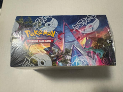 Pokemon Sword & Shield Evolving Skies Booster Box Factory Sealed - Image 4