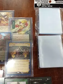 MTG: Bulk cards in Spanish or Japanese- Mint or NM with plastic cards - Image 5