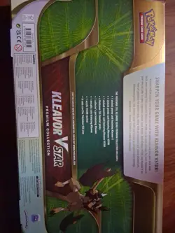 Pokemon TCG - Sword & Shield Kleavor VSTAR Premium Collection, Brand New Sealed - Image 2