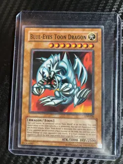 Yugioh BLUE EYES TOON DRAGON SDP 020 - Image 1