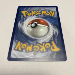 2021 Pokemon TCG Umbreon Celebrations: Classic Collection 17/17 Holo Ultra Rare - Image 3