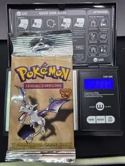 Pokemon Vintage Fossil Booster Pack Long Crimp 21.17g FACTORY SEALED WOTC - Image 3