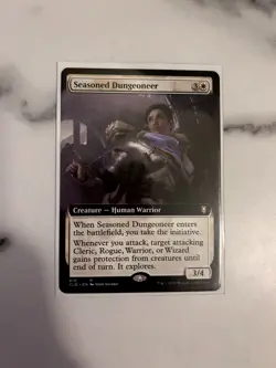Seasoned Dungeoneer (Extended Art) Commander Legends: Battle for Baldur's... - Image 1