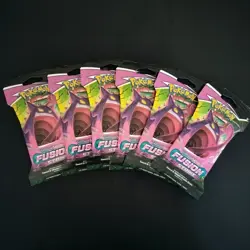 Pokemon TCG Sword & Shield-Fusion Strike Sleeved Booster Pack x6 - Image 1