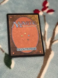 Roaming Throne The Lost Caverns of Ixalan Regular - Image 2