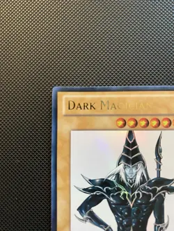 Yu-Gi-Oh Dark Magician JUMP-EN049 Ultra Rare Limited Edition - Image 5