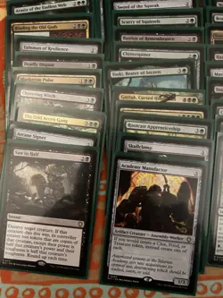 MTG Bloomburrow - Squirreled Away Commander Deck - Deck Box & Sleeves included - Image 5