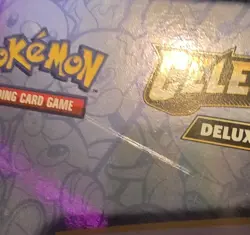 Pokemon TCG Celebrations Deluxe Pin Collection Zacian LV.X *Sealed* - Image 4