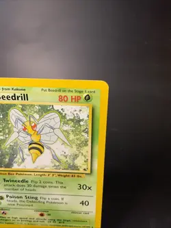 Beedrill 17/102 Base Set Unlimited Non Holo Rare LP WotC Vintage Pokemon Card - Image 3