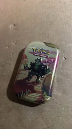 Pokemon TCG: Scarlet And Violet Shrouded Fable Mini Tin - Image 3