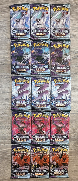 Lot of 15 - Pokemon TCG: Chilling Reign - Sword & Shield - Sealed Booster Packs - Image 1
