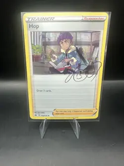 Pokemon Card Hop 133/159 Holo Signature Trainer Crown Zenith Near Mint - Image 1