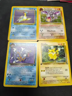 lot of 247 vintage pokemon cards (base set, base set shadowless, fossil, jungle) - Image 2