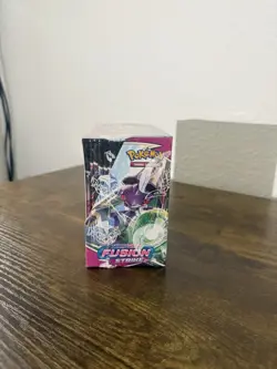 Pokemon TCG - Sword and Shield Fusion Strike Booster Box - Factory Sealed - Image 2