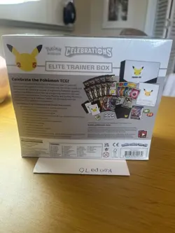 Pokemon TCG: 25th Anniversary Celebrations Elite Trainer Box (2021) 820650809439 - Image 2