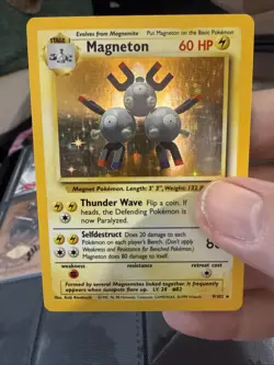 Pokemon TCG Magneton Base Set 9/102 Holo Unlimited Holo Rare T214 - Image 2