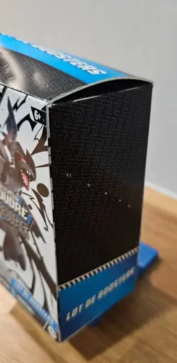 Pokemon Boosterbundle Karmesin & Purpur Schwarze Blitze Franzosisch NEU OVP 7114 - Image 3