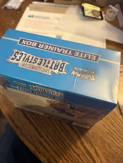 Pokemon Elite Trainer Box Battle Styles 2021 Sword and Shield Blue New Sealed - Image 3