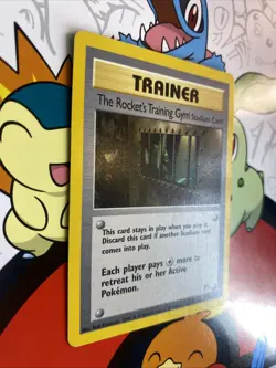POKEMON THE ROCKET'S TRAINING GYM 104/132 RARE TRAINER GYM HEROES LP - Image 2