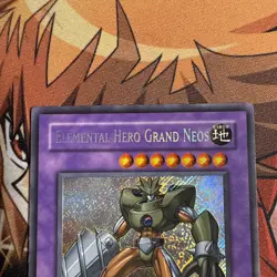 Yugioh Elemental Hero Grand Neos CT04-EN001 Limited Edition Secret Rare LP - Image 2