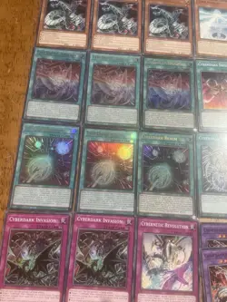 Yugioh Cyber Dragon Deck Comes Sleeved And Deck Box Lot 7 - Image 2