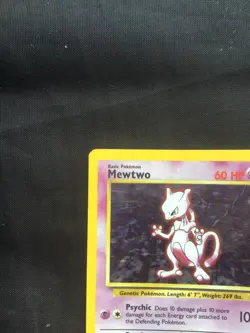 Pokemon Cards: Base Set Rare Holo: Mewtwo 10/102 - Image 3