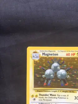 Pokemon Cards: Base Set Rare Holo: Magneton 9/102 - Image 3