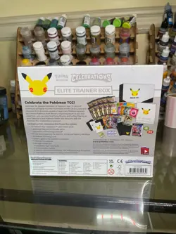 Pokemon TCG: 25th Anniversary Celebrations Elite Trainer Box (2021) 820650809439 - Image 2