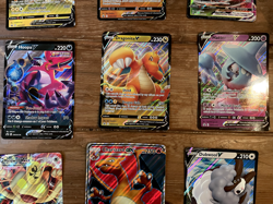 Pokemon Big Cards Lot. 10 cards included. Comes with a binder to hold the cards. - Image 3