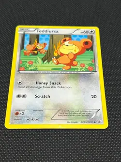 Pokemon Tcg Teddiursa RC15/RC25 Legendary Treasures Radiant Collection - Image 3