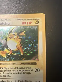 1999 Pokemon RAICHU Base Set SHADOWLESS Edition HOLO Foil Rare Card 14/102 WotC - Image 3