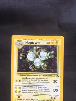 Pokemon Cards: Fossil Rare Holo: Magneton 11/62 - Image 2