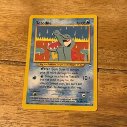 Totodile 85/105 Neo Destiny light play Pokemon card - Image 1