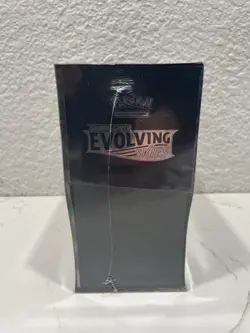Pokemon TCG Sword & Shield Evolving Skies Elite Trainer Box (ETB) FACTORY SEALED - Image 5