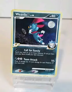 Weavile G Platinum 17/127 Holo Rare Damaged Pokemon Card - Image 1