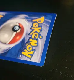Pokemon TCG - Umbreon - Neo Discovery - Holo Rare Trading Card (13/75) - Image 4