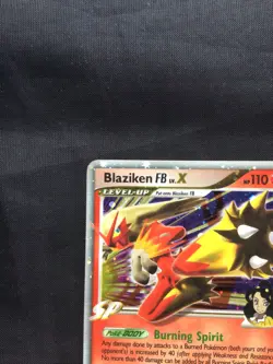 Pokemon Cards: Supreme Victors Rare Holo: Blaziken Lv. X 142/147 - Image 3