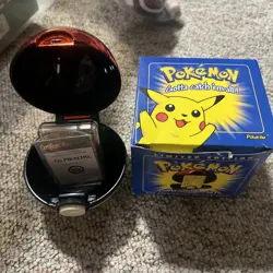 Pikachu special edition 23 karat gold plated trading card and ball Complete Set - Image 1