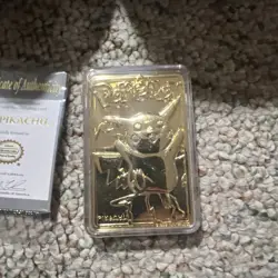Pikachu special edition 23 karat gold plated trading card and ball Complete Set - Image 2