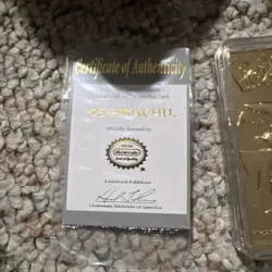 Pikachu special edition 23 karat gold plated trading card and ball Complete Set - Image 3
