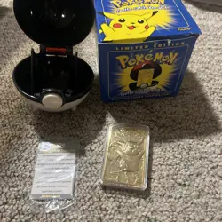 Pikachu special edition 23 karat gold plated trading card and ball Complete Set - Image 5
