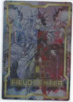 Maliss in the Mirror Field Center Foil Card - Image 1