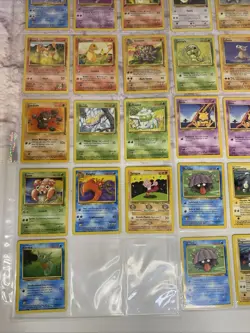 Vintage 1999-2000 Pokemon Cards Lot - Image 3