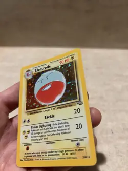 Pokemon 1999 vintage Electrode Holo Rare Jungle Card 2/64 - Image 5