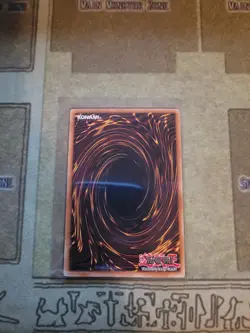 YUGIOH STARDUST DRAGON TDGS-EN040 ULTIMATE 1ST EDITION LP - Image 2